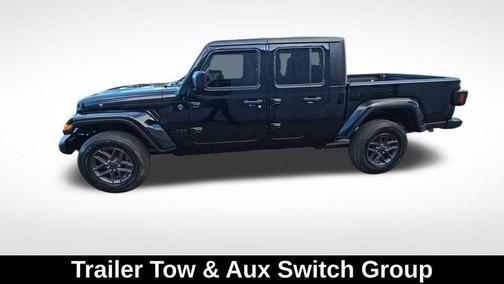 2024 Jeep Gladiator Sport