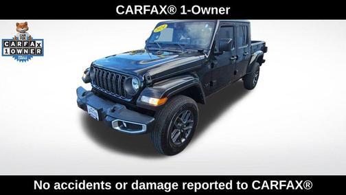 2024 Jeep Gladiator Sport