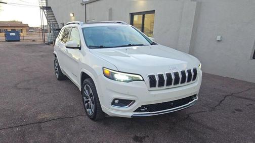 2019 Jeep Cherokee Overland