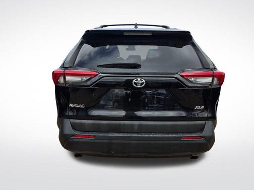 Midnight Black Metallic 2021 Toyota RAV4 XLE Premium