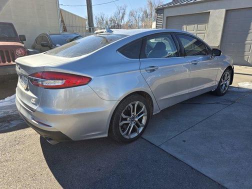 2020 Ford Fusion SEL