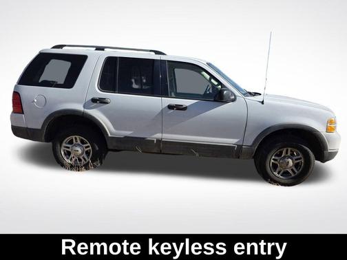 2003 Ford Explorer XLT