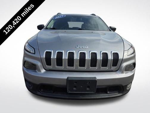 2017 Jeep Cherokee Sport