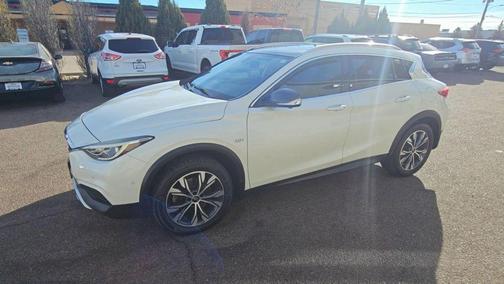 2019 INFINITI QX30 Luxe