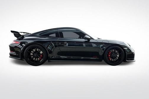 Black 2014 Porsche 911 GT3