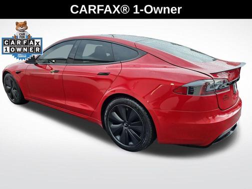 Red Multi 2021 Tesla Model S Plaid