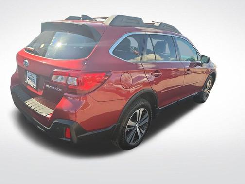 Crimson Red Pearl 2019 Subaru Outback 2.5i Limited