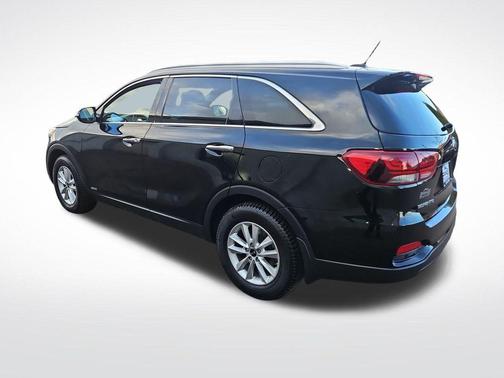 Ebony Black 2020 Kia Sorento LX