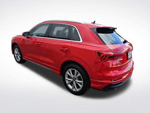 Progressive Red 2024 Audi Q3 45 S line Premium