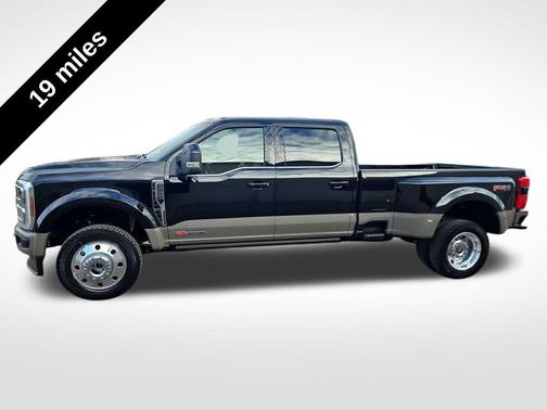 Black 2026 Ford F-450 King Ranch