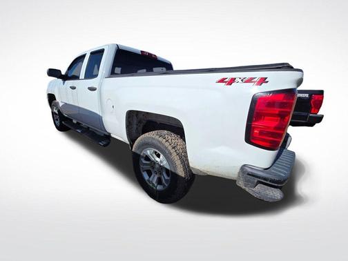 Summit White 2018 Chevrolet Silverado 1500 WT