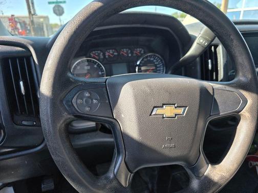 Summit White 2018 Chevrolet Silverado 1500 WT