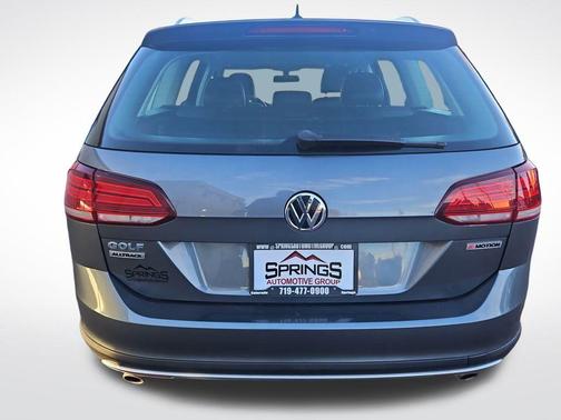 2019 Volkswagen Golf Alltrack TSI S