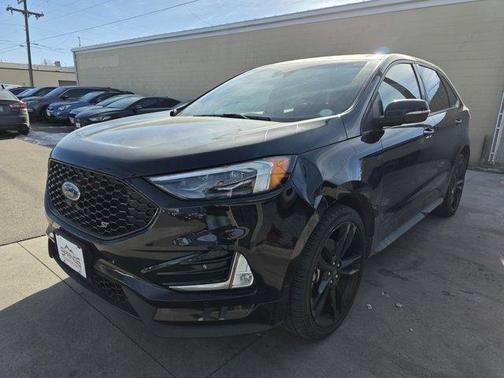 2020 Ford Edge ST