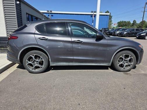 2018 Alfa Romeo Stelvio Sport