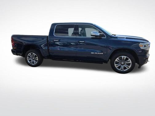 Patriot Blue Pearlcoat 2020 RAM 1500 Longhorn