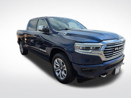 Patriot Blue Pearlcoat 2020 RAM 1500 Longhorn
