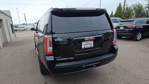 2018 GMC Yukon XL SLT