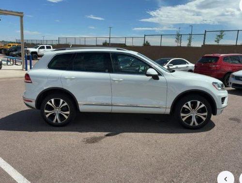 2017 Volkswagen Touareg V6 Wolfsburg Edition