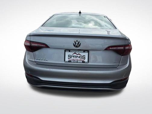 Pyrite Silver Metallic 2024 Volkswagen Jetta 1.5T SE