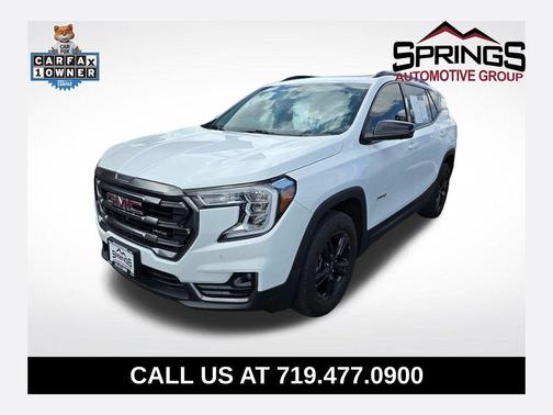Summit White 2023 GMC Terrain AT4