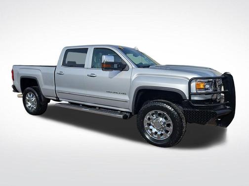Quicksilver Metallic 2018 GMC Sierra 2500 Denali