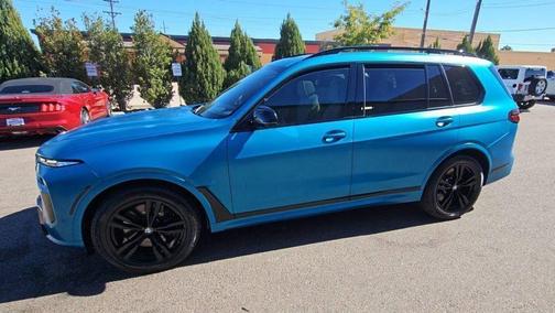 2024 BMW X7 M60i
