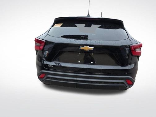 Black Metallic 2024 Chevrolet Trax LS