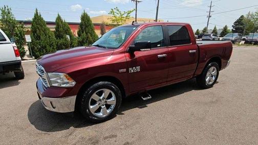 2016 RAM 1500 SLT