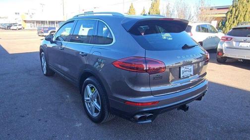 2016 Porsche Cayenne S