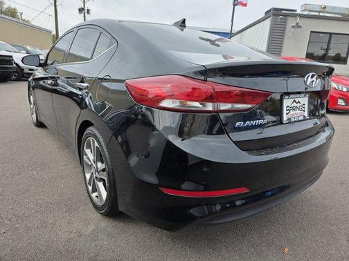 2017 Hyundai ELANTRA Limited