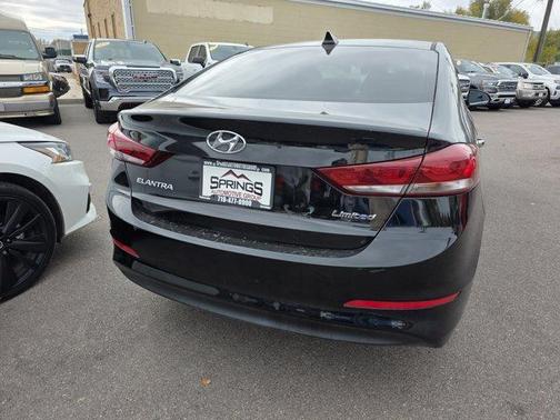 2017 Hyundai ELANTRA Limited