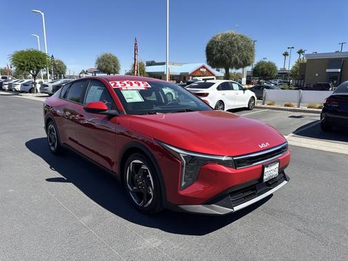 2025 Kia K4 EX