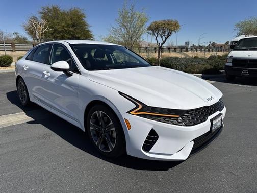 2022 Kia K5 LXS