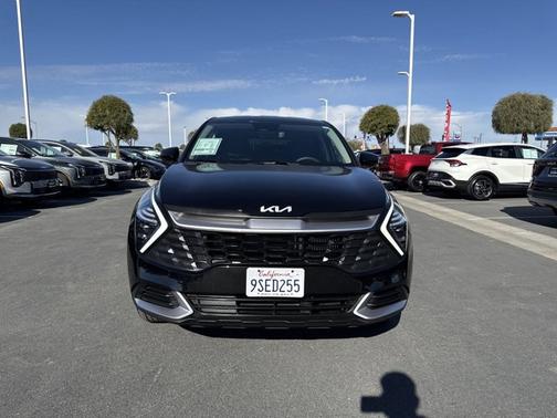 2024 Kia Sportage Hybrid LX