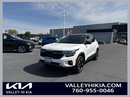 Clear White 2026 Kia Seltos S