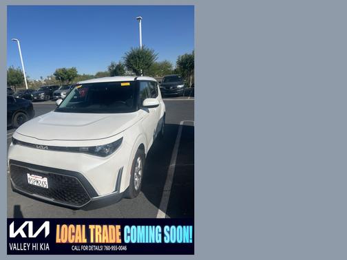 Snow White Pearl 2025 Kia Soul S