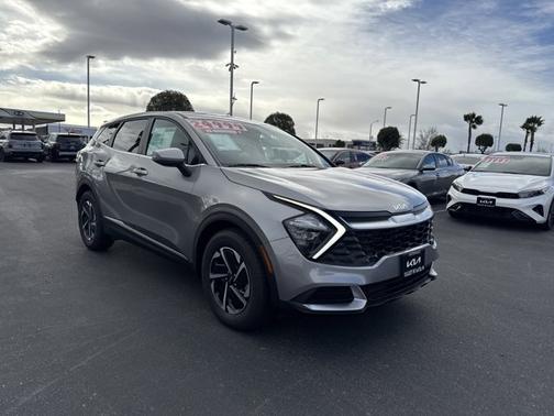 2023 Kia Sportage Hybrid LX