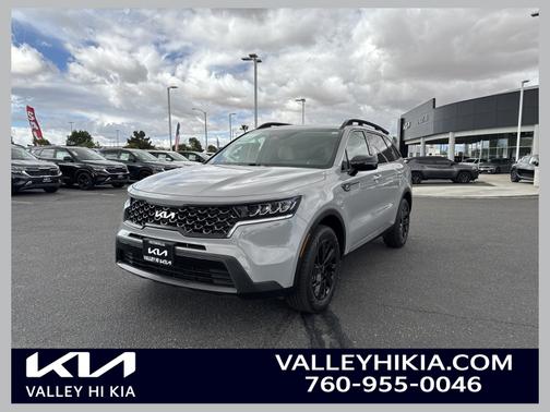 Gray 2022 Kia Sorento S