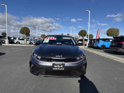 2023 Kia Forte LXS