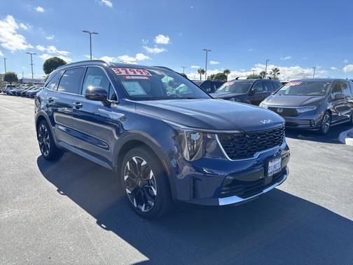 2024 Kia Sorento EX