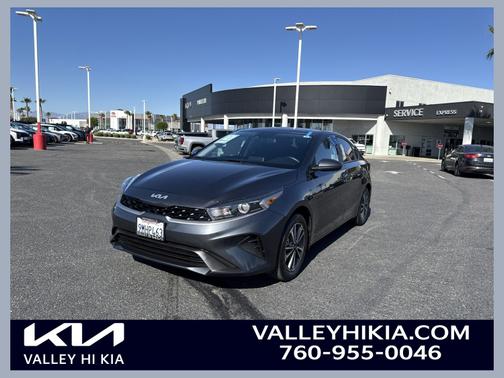 Gray 2024 Kia Forte LXS