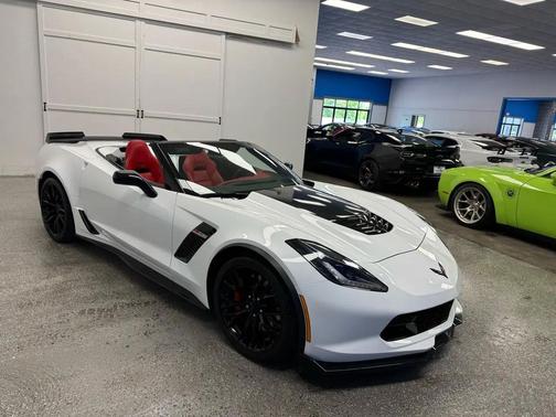 Arctic White 2019 Chevrolet Corvette Z06