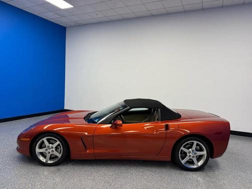 DAYTONA SUNSET ORANGE 2005 Chevrolet Corvette Base