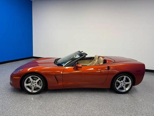 DAYTONA SUNSET ORANGE 2005 Chevrolet Corvette Base