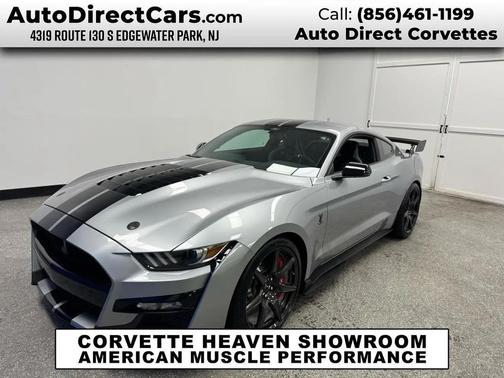 Iconic Silver Metallic 2021 Ford Shelby GT500 Base