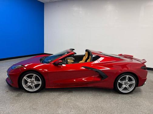 2021 Chevrolet Corvette Stingray w/2LT