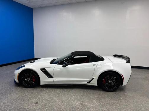 Arctic White 2015 Chevrolet Corvette Z06
