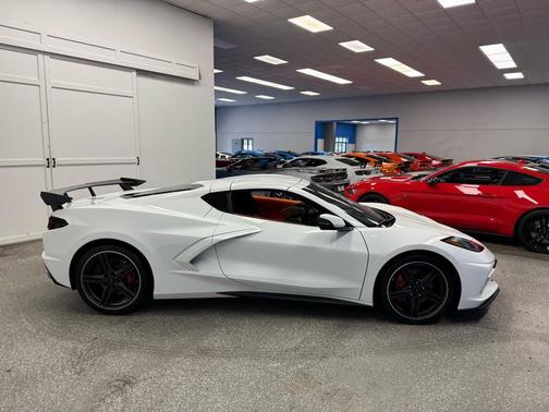 2025 Chevrolet Corvette Stingray w/3LT