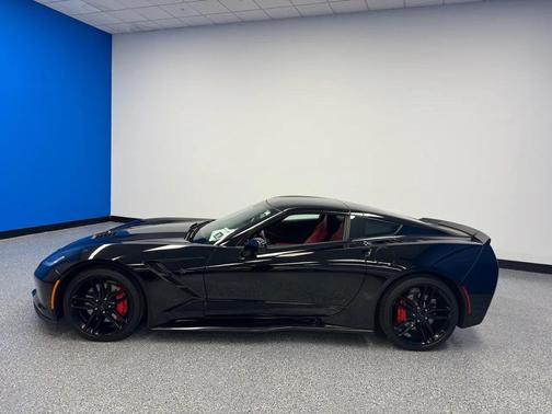 Black 2019 Chevrolet Corvette Stingray Z51